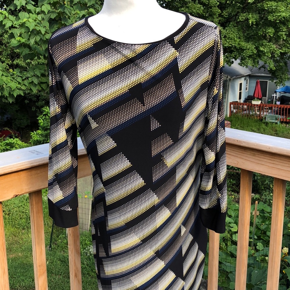 Liz Claiborne 3/4 sleeve dress - Picture 2 of 4
